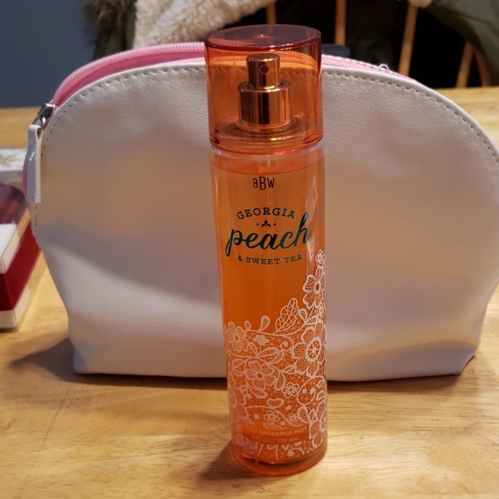 Bath and Body Works fine fragrance mist